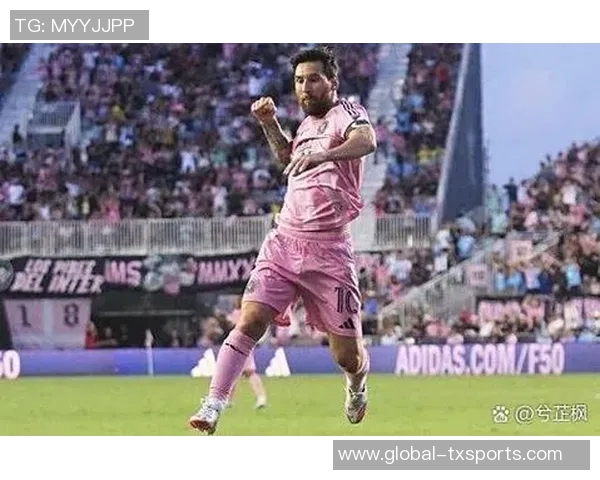 伊布调侃梅西小儿子西罗称其为迷你版梅西引发热议